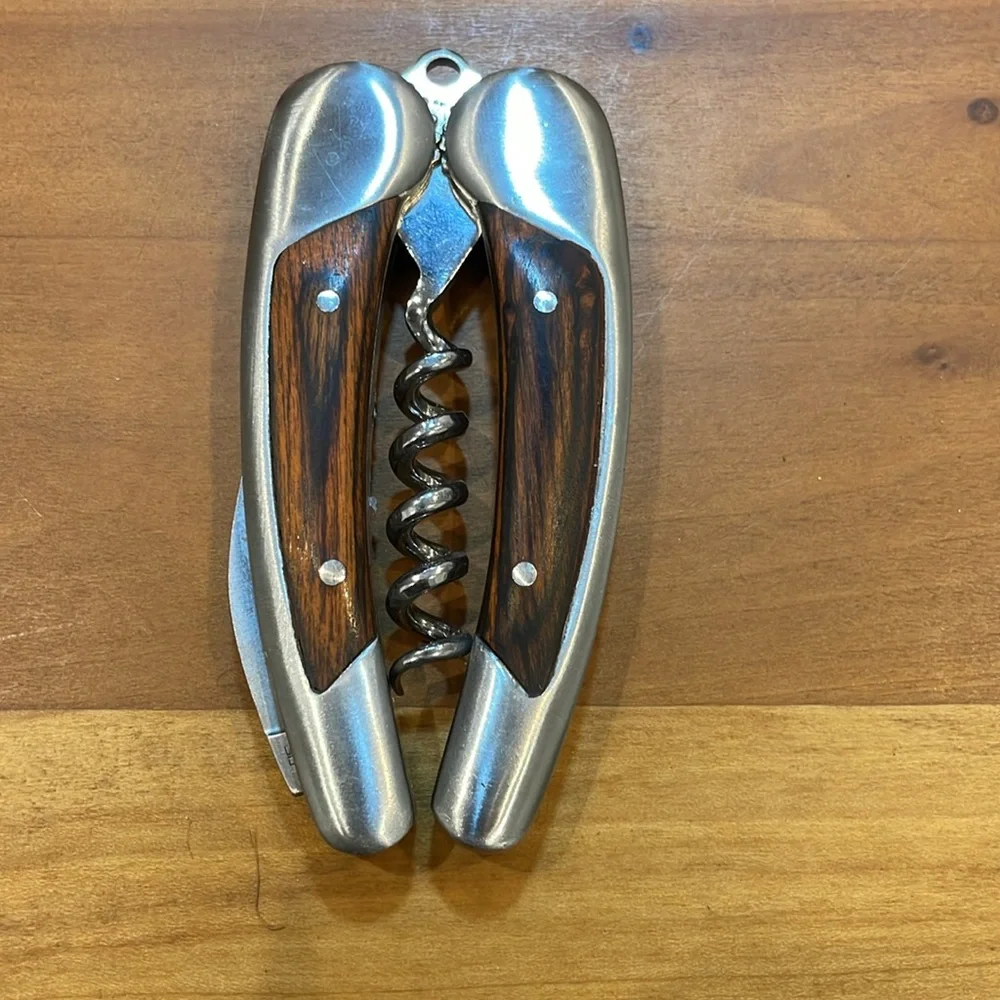 Laguiole wine opener corkscrew new with box
